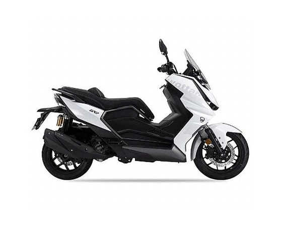 Bočna predstavitvena slika belega skuterja GT2 ABS TCS s prostornino motorja 125 ccm