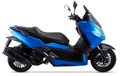 Modro-črn skuter Storm-T CBS s prostornino motorja 125 ccm bočno